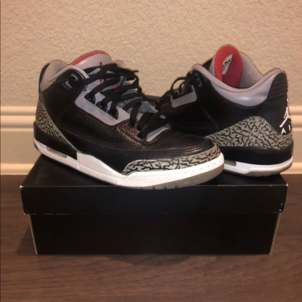 Jordan 3 Black Cements 2011 - Picture 5 of 6